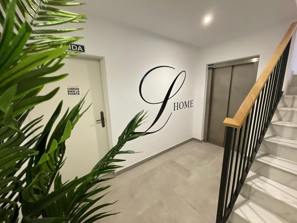 Lhome Cadiz Luaran gambar